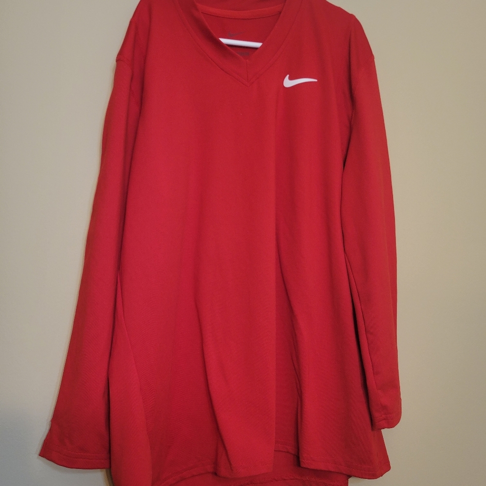 Nike Shirt Mens Medium Long Sleeve Red Dri Fit Polyester Lightweight Workout
